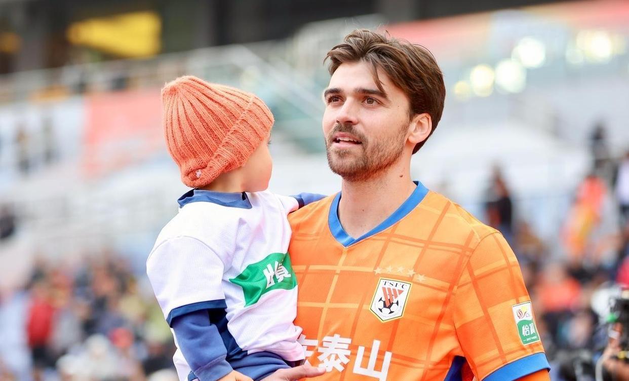 包含明晨全运会焦点战!马德里竞技迎战山东泰山,大胜或上演的词条 包含明晨全运会焦点战!马德里竞技迎战山东泰山,大胜或上演的词条